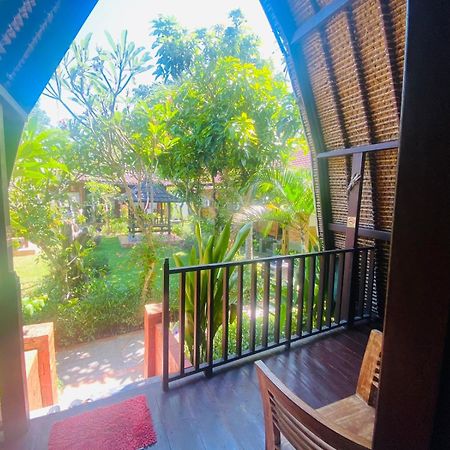 La Nusa Penida Homestay By Bijak Toyapakeh Buitenkant foto