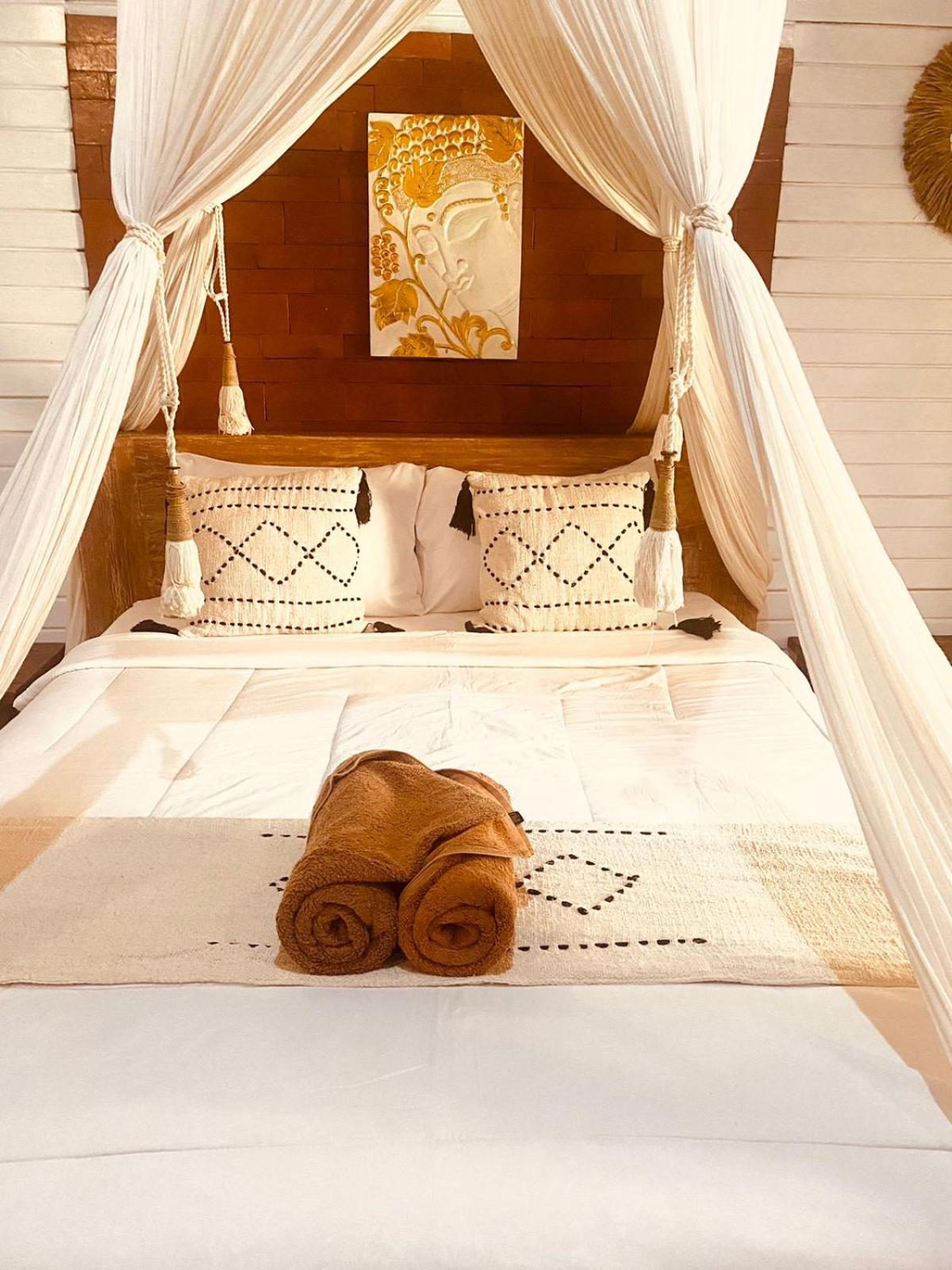 La Nusa Penida Homestay By Bijak Toyapakeh Buitenkant foto