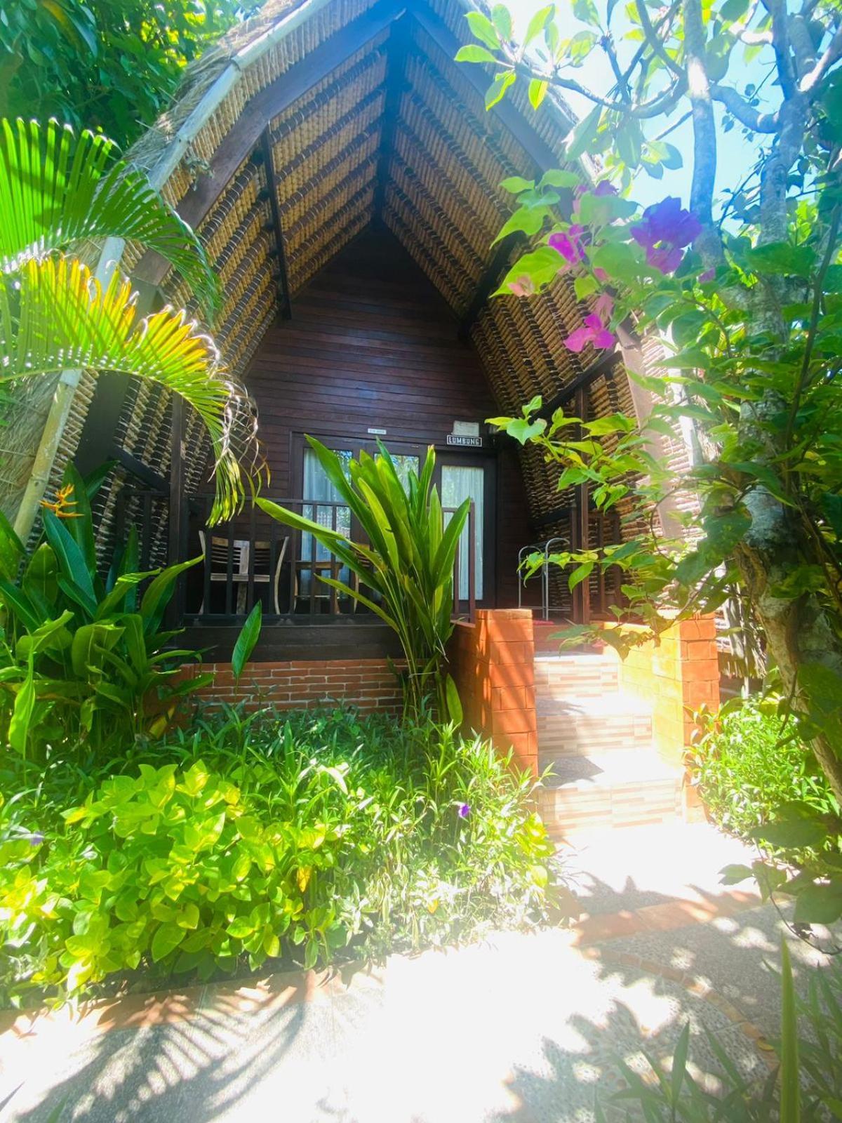 La Nusa Penida Homestay By Bijak Toyapakeh Buitenkant foto